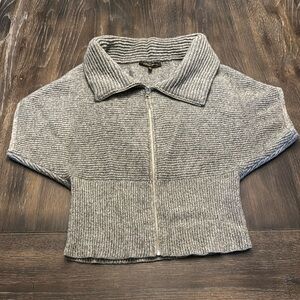 CYNTHIA STEFFE GRAY SWEATER JACKET SIZE SMALL